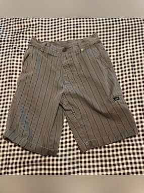 Vans Gray Pinstripe Kids' Shorts size 12